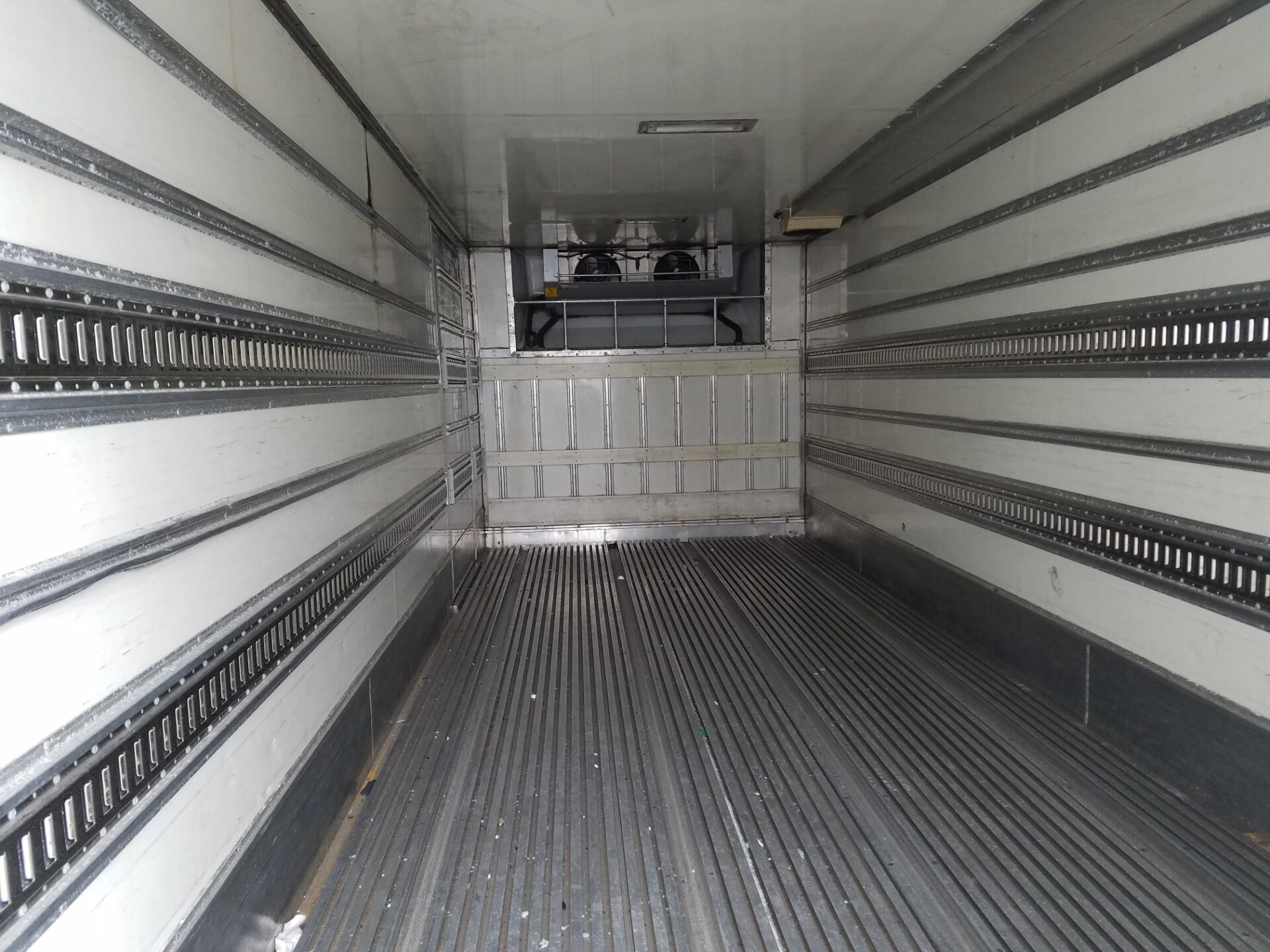 冬支度にちょうどいいコンテナはいかがですか