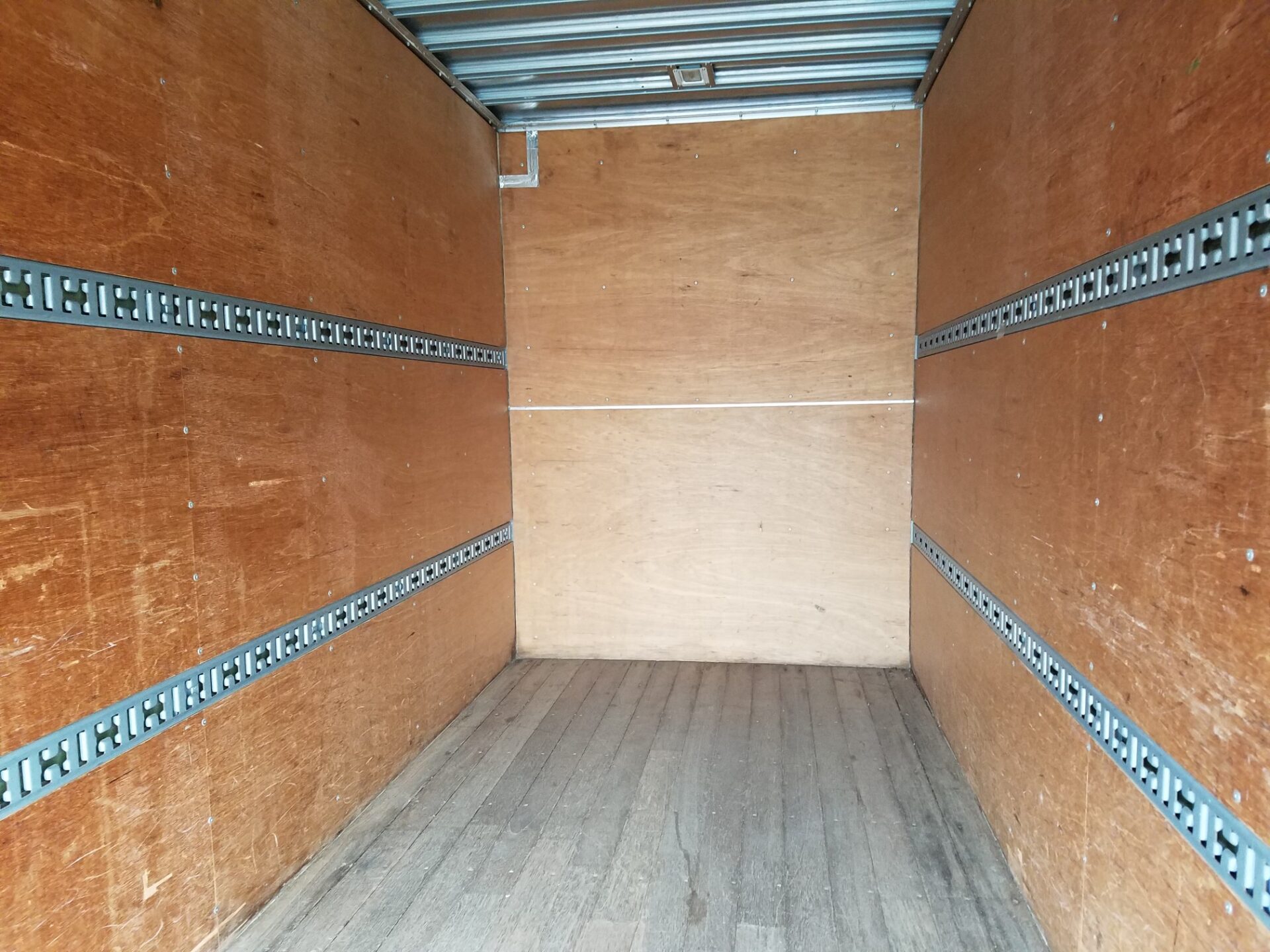 冬支度にちょうどいいコンテナはいかがですか