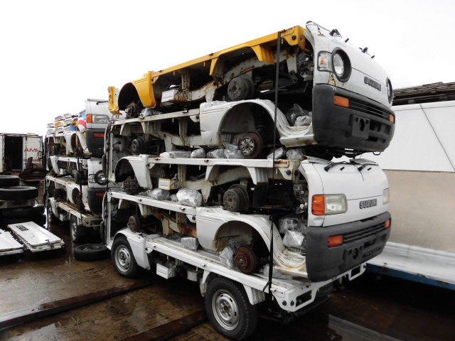 古いトラック高価買取中です！！