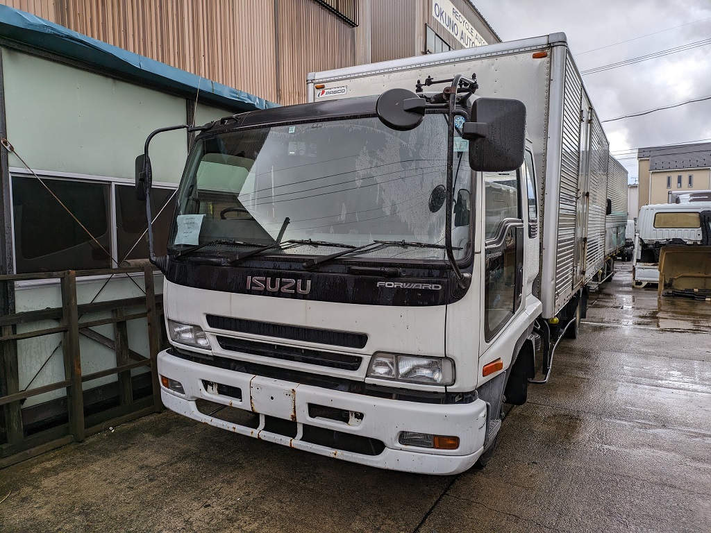 古いトラック高価買取中です！！